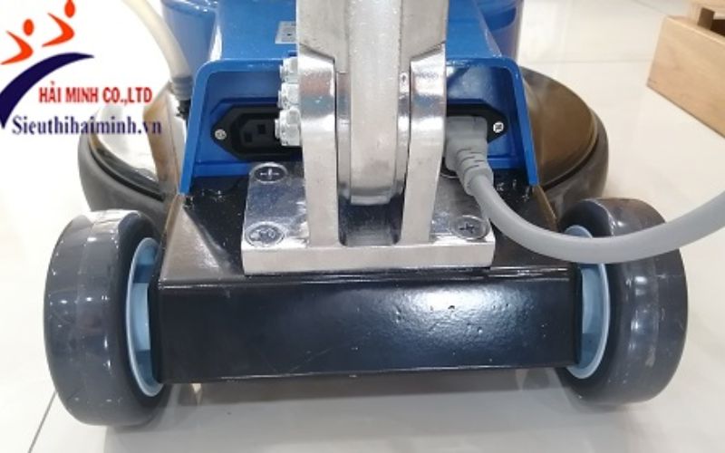 Đặc điểm nổi bật của máy chà sàn tạ HiClean HC 17