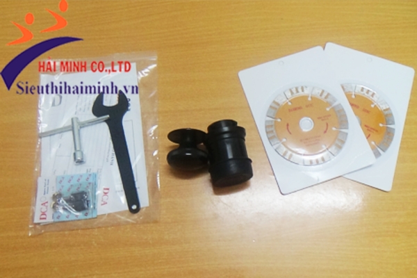 Máy cắt rãnh tường 2 lưỡi AZR110