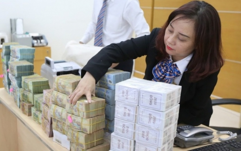 Có cách nào khác đếm tiền hiệu quả hơn khi đếm bằng tay không?