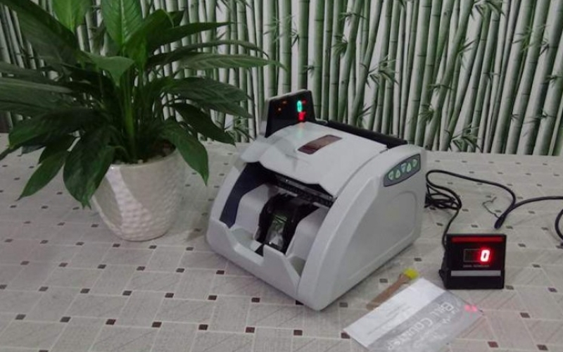 Ưu điểm “đáng tiền” của máy đếm tiền Yamafuji