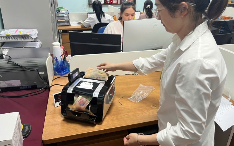 7+ lợi ích bất ngờ khi đầu tư máy đếm tiền tại Hải Minh