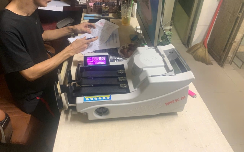 Máy đếm tiền Xinda SUPER BC39F