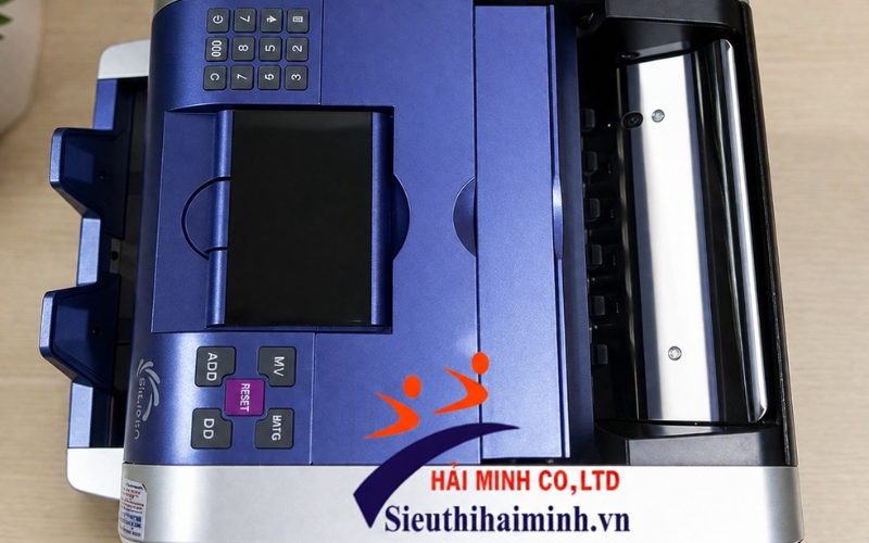 Tốc độ đếm tiền nhanh chóng, chính xác