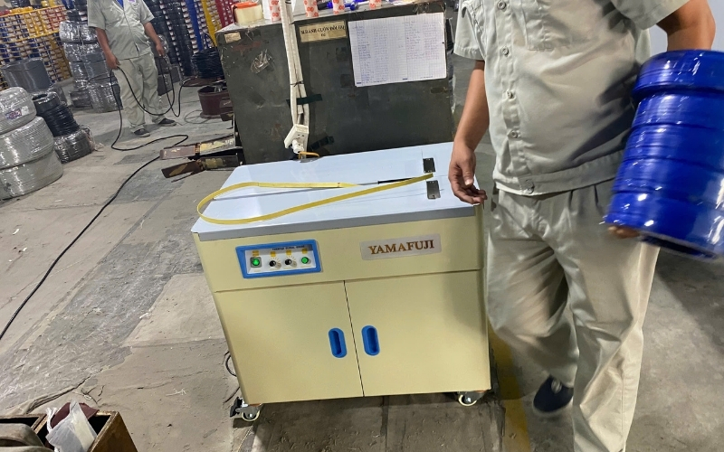 Thuê máy đóng dây đai giúp giảm thiểu chi phí bảo trì
