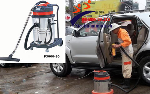 Sử dụng máy hút bụi công nghiệp vệ sinh nội thất ô tô, đảm bảo vệ sinh cho xe