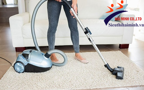 Máy hút bụi giặt thảm dễ sử dụng mang lại hiệu quả làm sạch cao