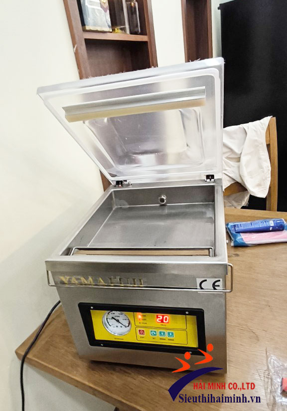 Máy hút chân không để bàn DZ-260A3