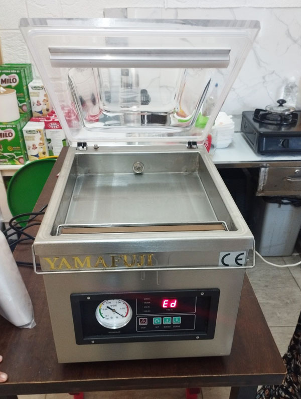 Có nên mua máy hút chân không bán công nghiệp?