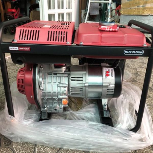 Máy phát điện diesel Koop KDF4000X