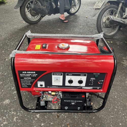 Máy phát điện chạy xăng AR-6800E NEW