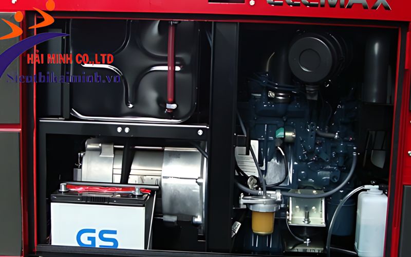 Động cơ bên trong máy phát điện Elemax SH11D