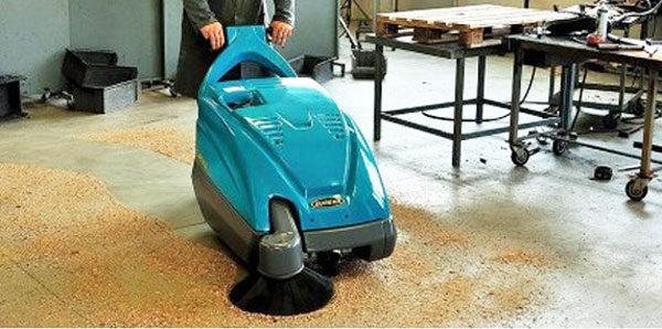 Máy quét rác đẩy tay KOBRA 550 EB