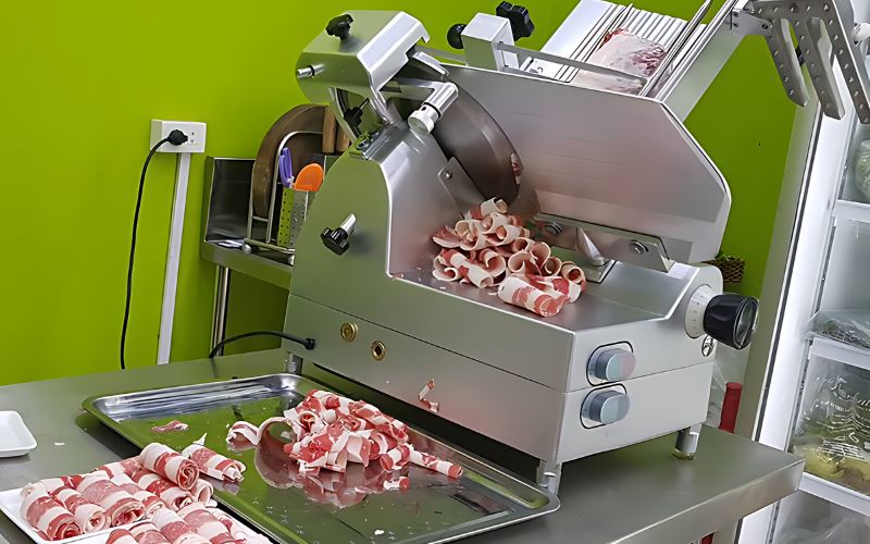 Tính năng vượt trội của máy thái thịt tự động SL-300E