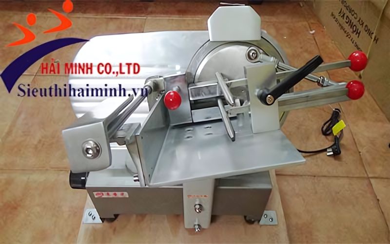 Máy thái thịt đông lạnh tự động Yamafuji TD300