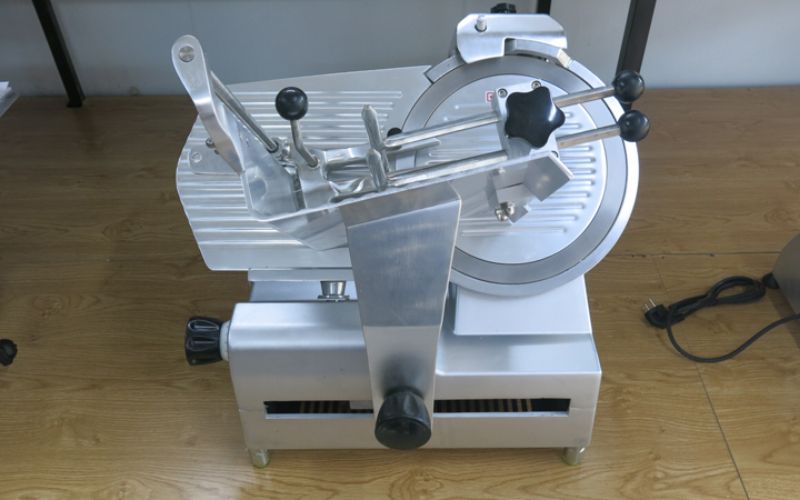 Máy thái thịt tự động SL-300E