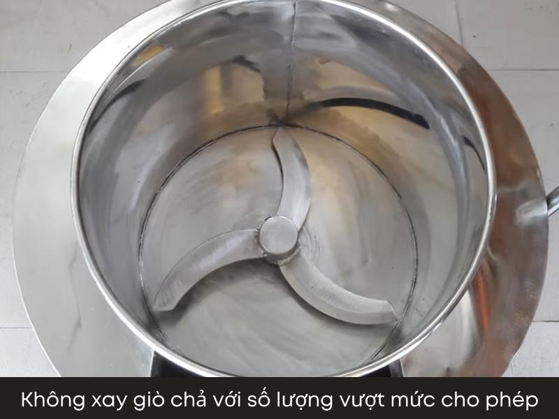 Không xay giò chả với số lượng vượt mức cho phép