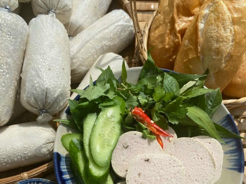 Cách làm giò lụa chay từ nấm