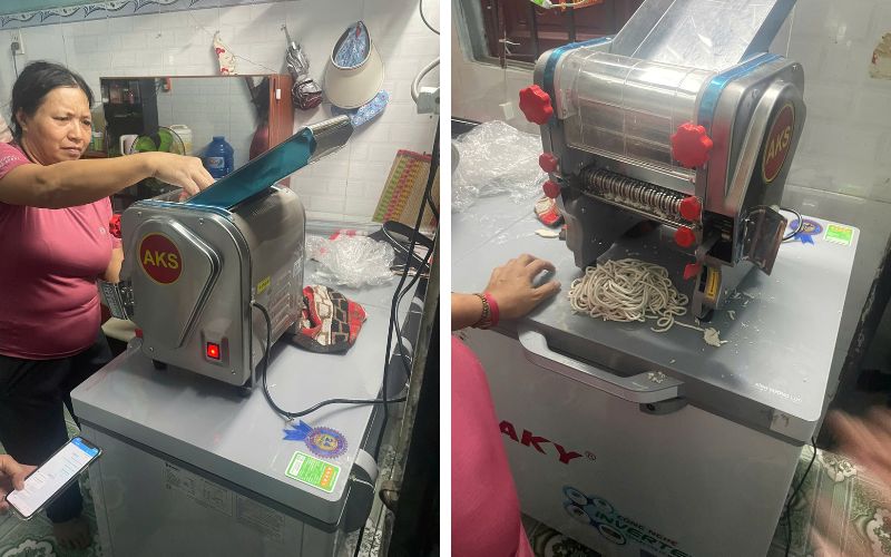 Kỹ thuật bàn giao Máy cán bột mỳ, cắt sợi mỳ AKS cho khách