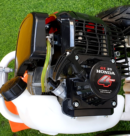 Động cơ của máy cắt cỏ đẩy tay GX35