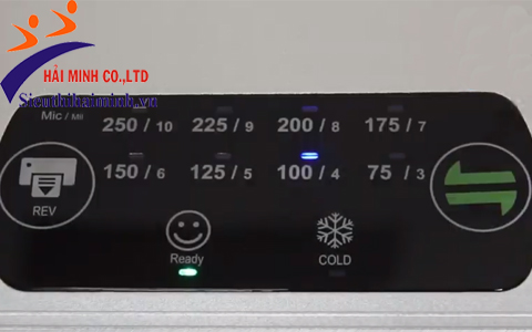 Bảng điều khiển của máy ép plastic DSB Super 335