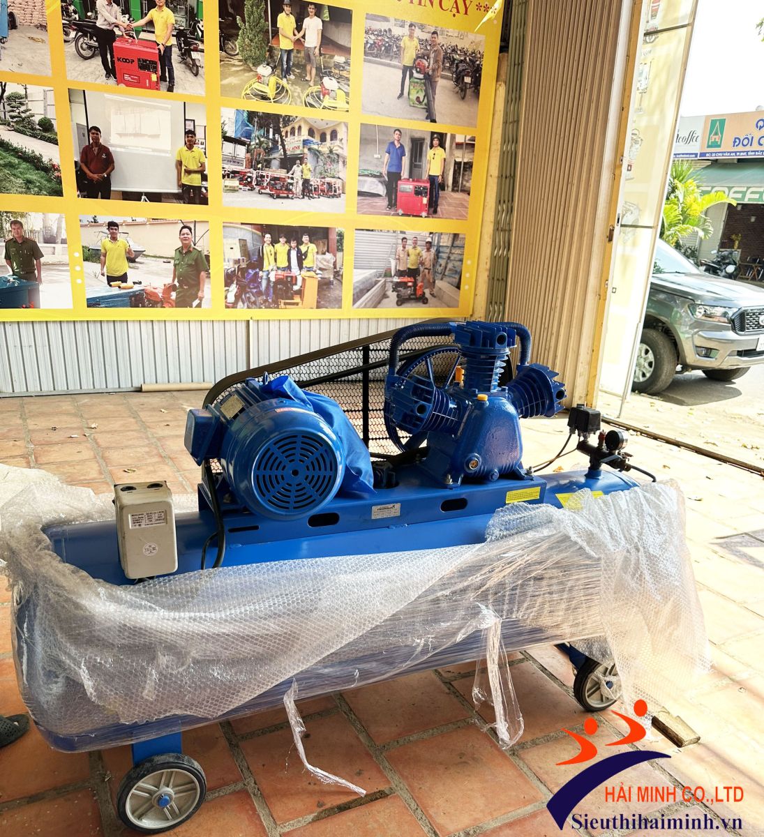 Máy nén khí dây đai PEGASUS TM-W-0.67/8-330L