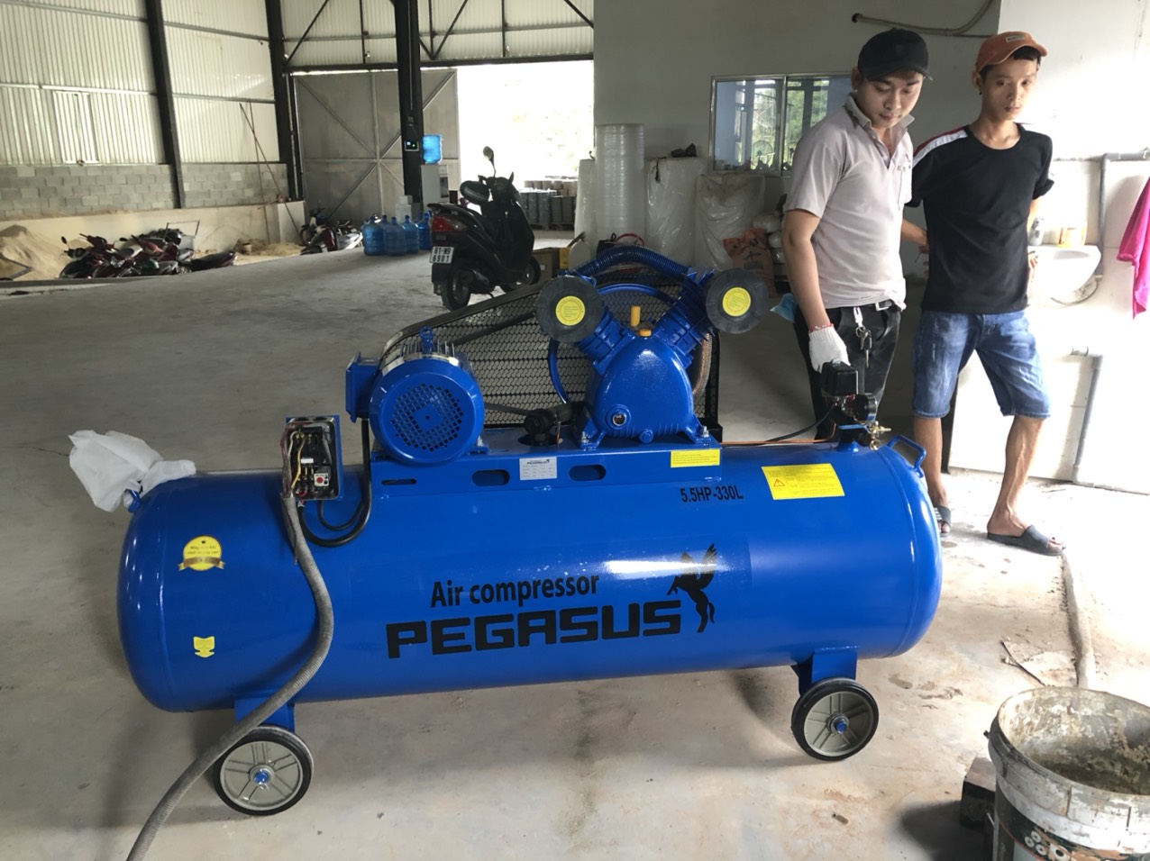 Mua máy nén khí mới so với máy nén khí đã qua sử dụng: Loại nào tốt nhất?