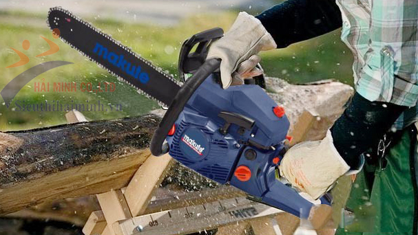 Máy cưa xích Makute GC001