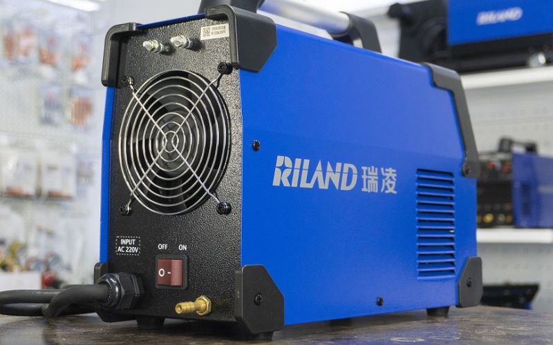 Đặc điểm máy cắt Riland CUT 40CT Inverter (dùng MOSFET)