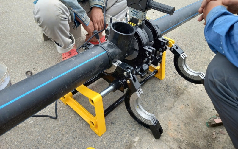 Chi phí mua máy hàn ống cơ và loại tự động