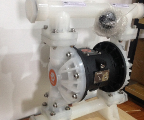 Bơm Màng Khí Nén GODO QBY3-40 NHỰA PP thiết kế tiện lợi