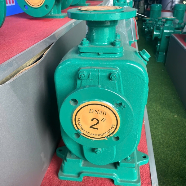 Máy bơm nước 50ZW15-15-1.5