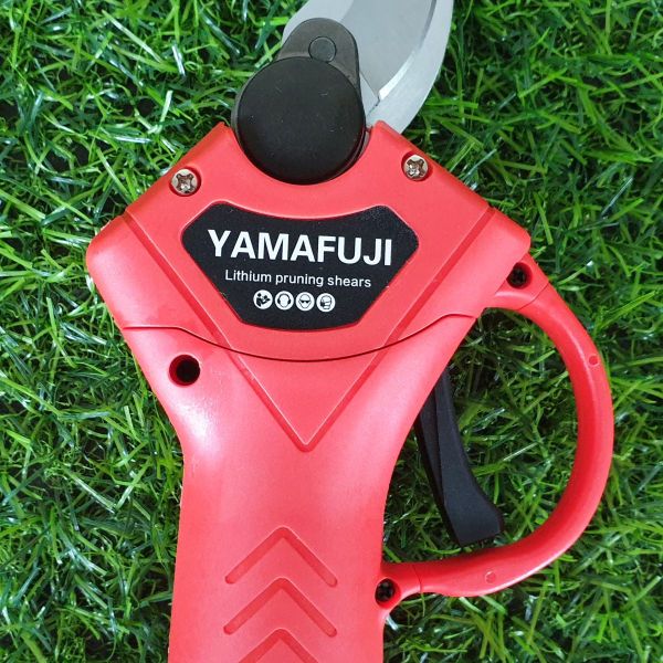 Photo - Máy cắt cành chạy pin Yamafuji GD2