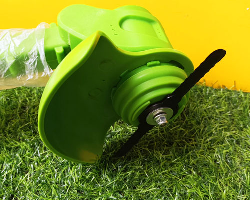 máy cắt cỏ chạy Pin HM-72V