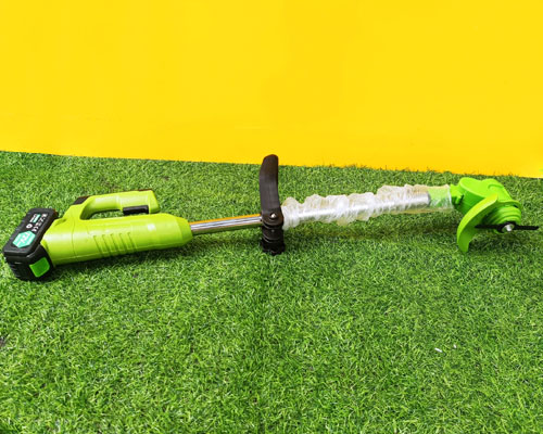 máy cắt cỏ chạy Pin HM-72V