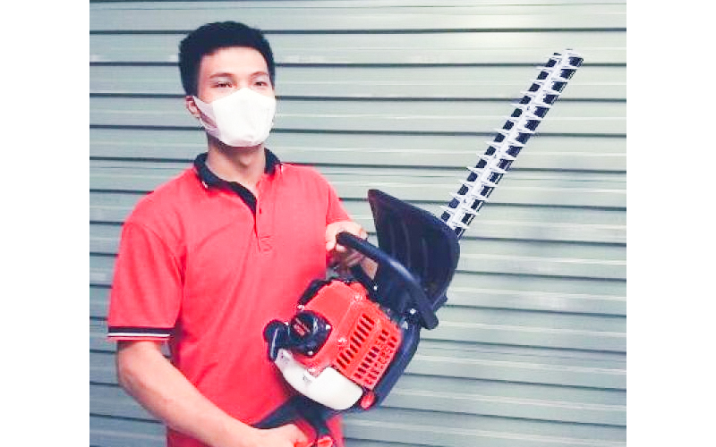 Máy cắt tỉa hàng rào tầm thấp HT230