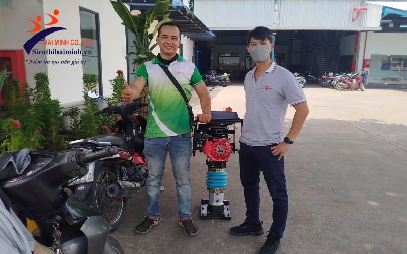 Địa chỉ bán máy đầm cóc chính hãng, giá cạnh tranh