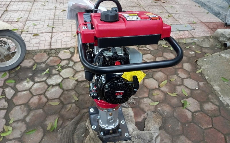 Tiêu chí chọn mua máy đầm đất 