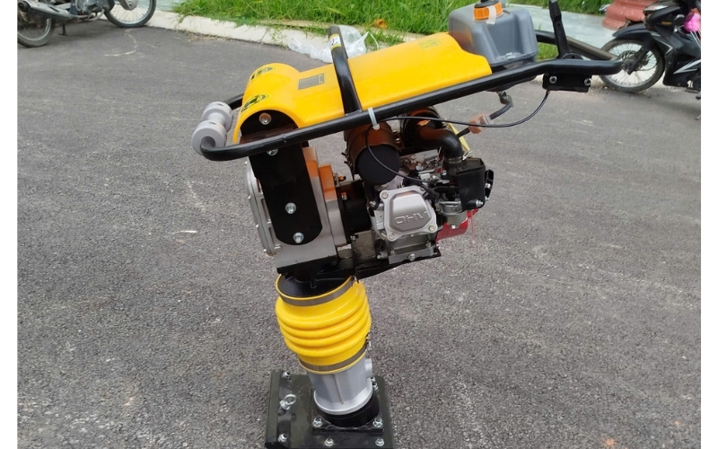 Ưu điểm của Honda Thái chân vuông