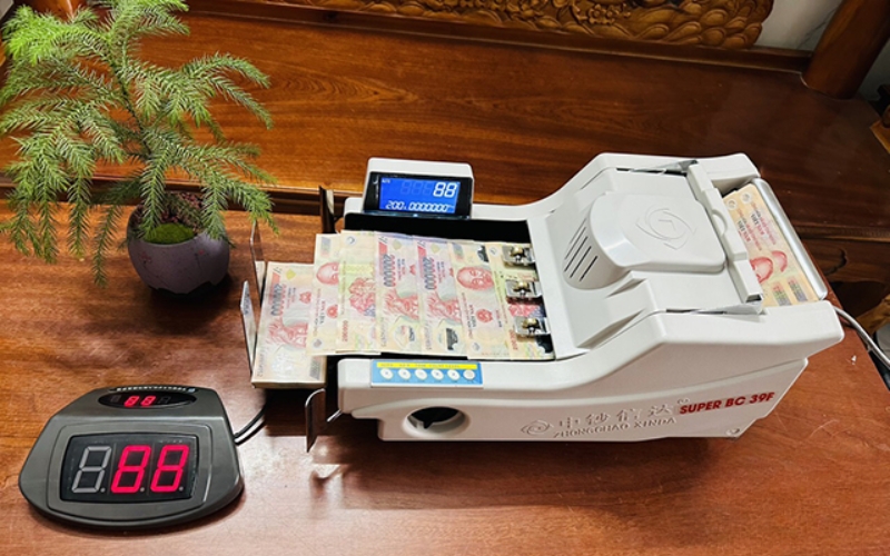 Các tiêu chí quan trọng khi lựa chọn thiết bị đếm tiền