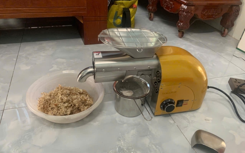 Máy ép dầu lạc Yamafuji SY-168G (6-8kg/h)