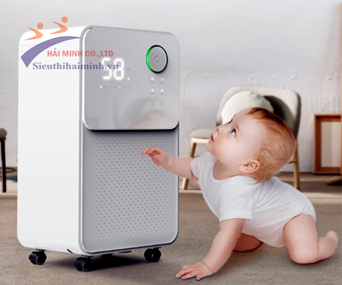 Máy hút ẩm dân dụng Kasami KD - 14EB thích hợp sử dụng trong phòng ngủ của trẻ nhỏ