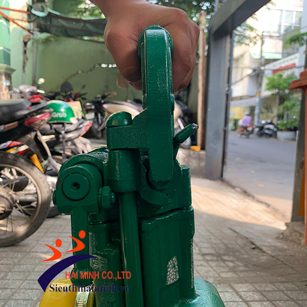 Búa khoan đá YT24