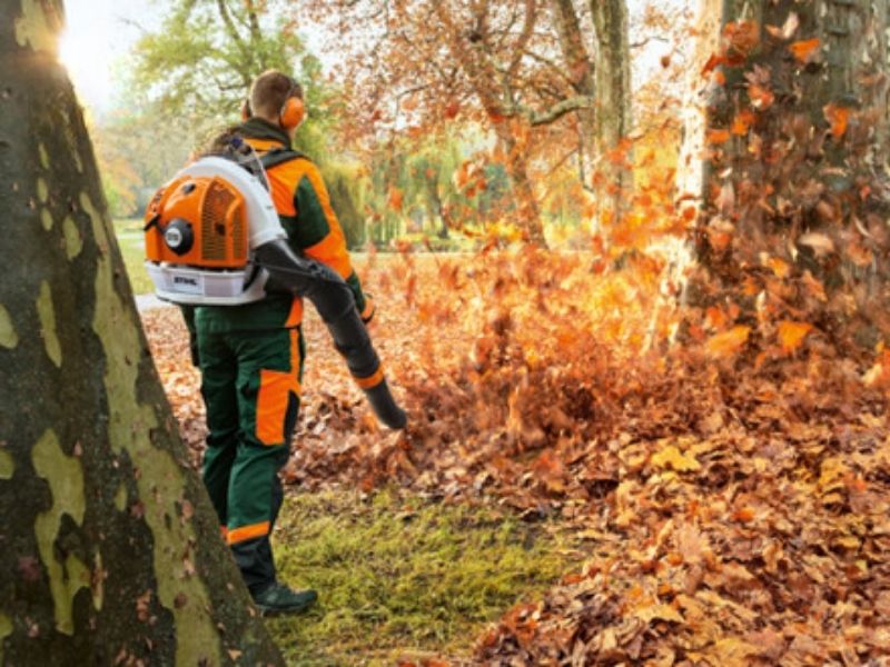 Các câu hỏi thường gặp với máy thổi lá đeo lưng