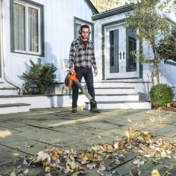 Máy thổi lá Husqvana 125B