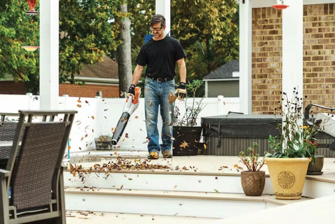 Máy thổi lá chạy pin Stihl BGA60