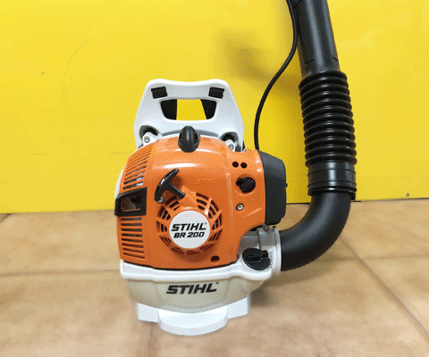 Máy thổi lá đeo lưng STIHL BR200