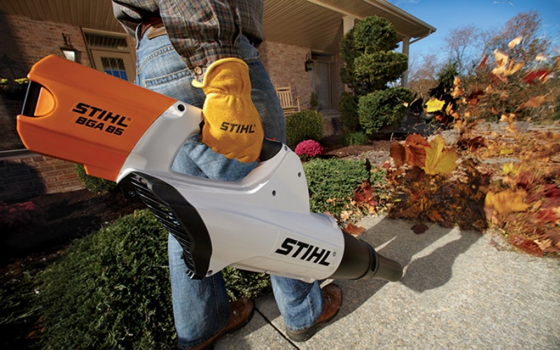 Máy thổi lá Stihl BGA85