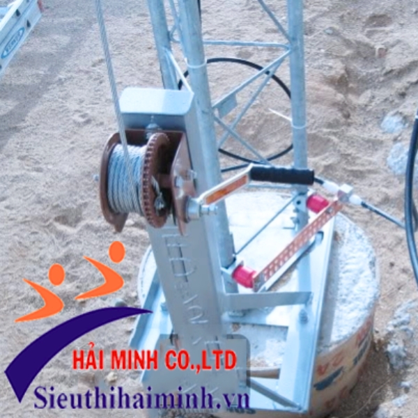 Tời quay tay Yamafuji LB2000