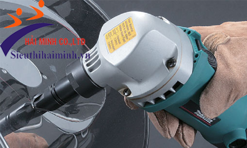 Máy cắt tôn Makita JN1601 
