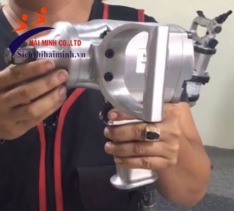 Súng bắn bulong East EC 1350N